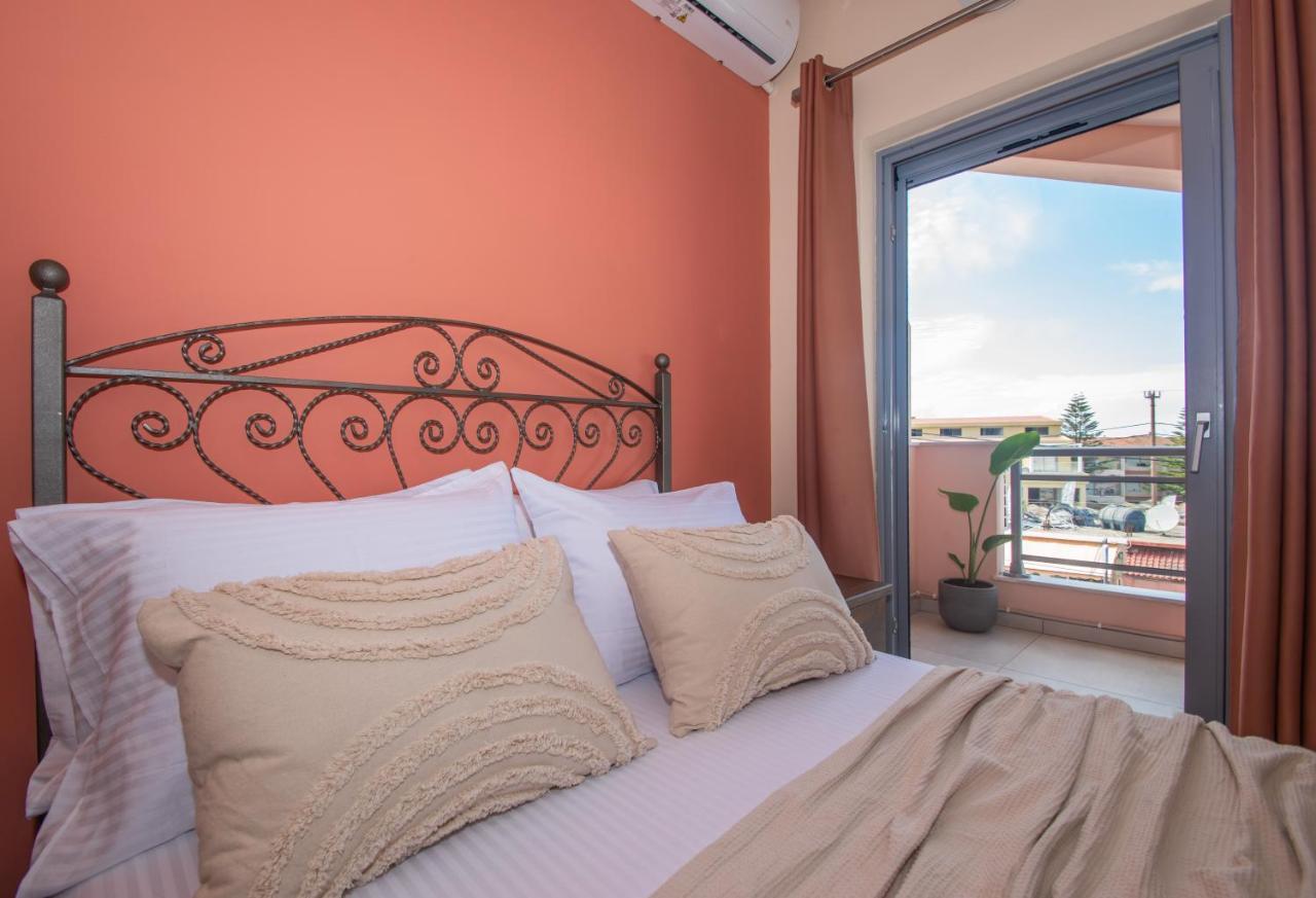 Gold Olive Suites Аликанас Экстерьер фото